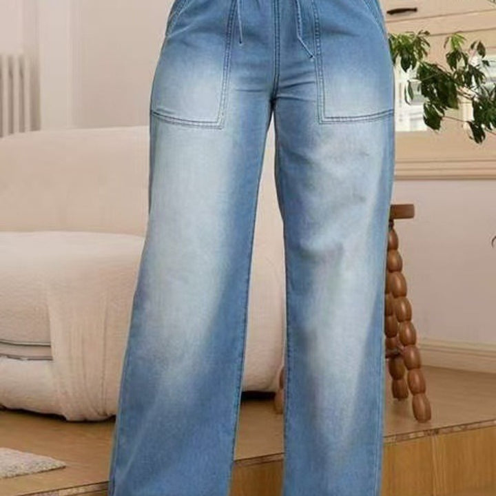 Relaxed Wide-Leg Jeans