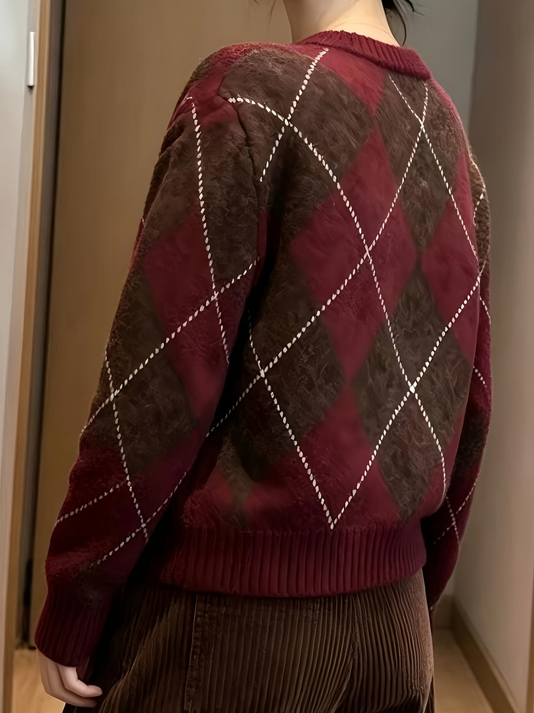 Diamond Argyle Round Neck Sweater