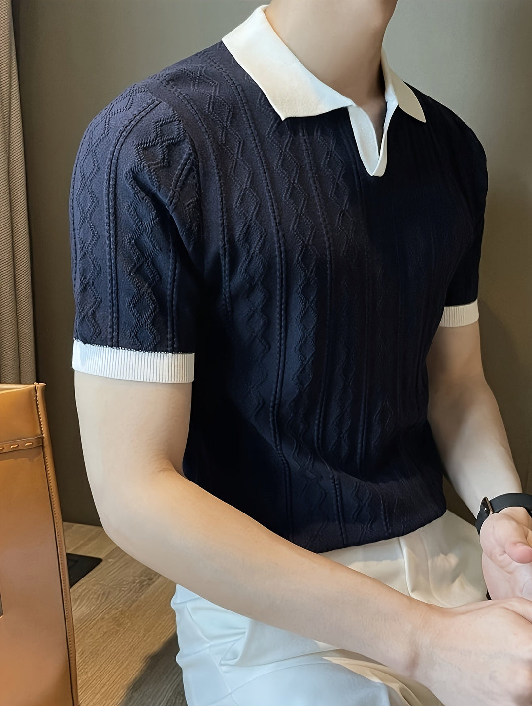 Textured Contrast-Collar Polo Shirt