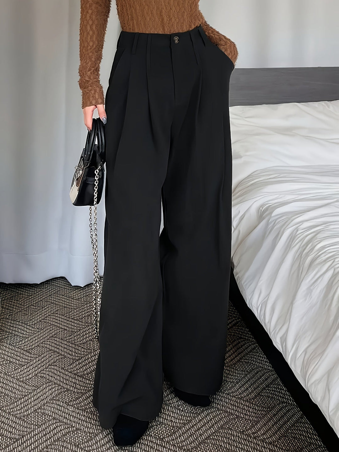 Pleated Wide-Leg Pants