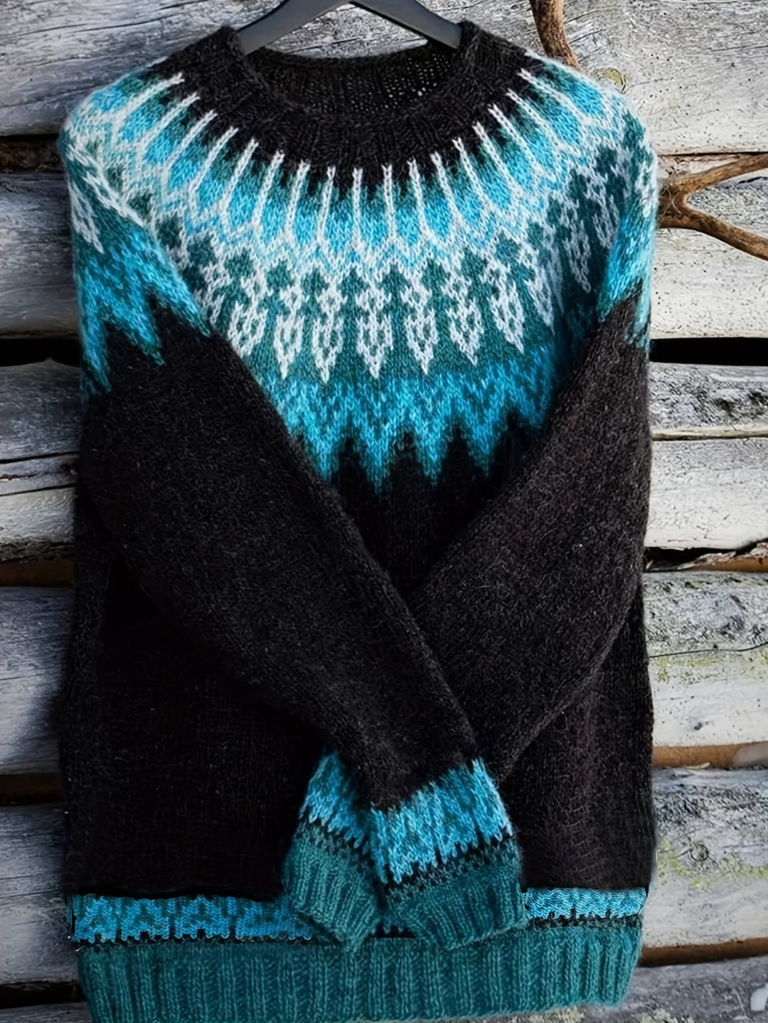 Chunky Jacquard Round Neck Sweater