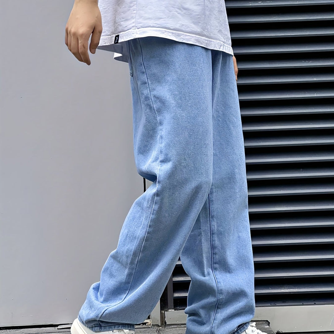 Relaxed Wide-Leg Jeans