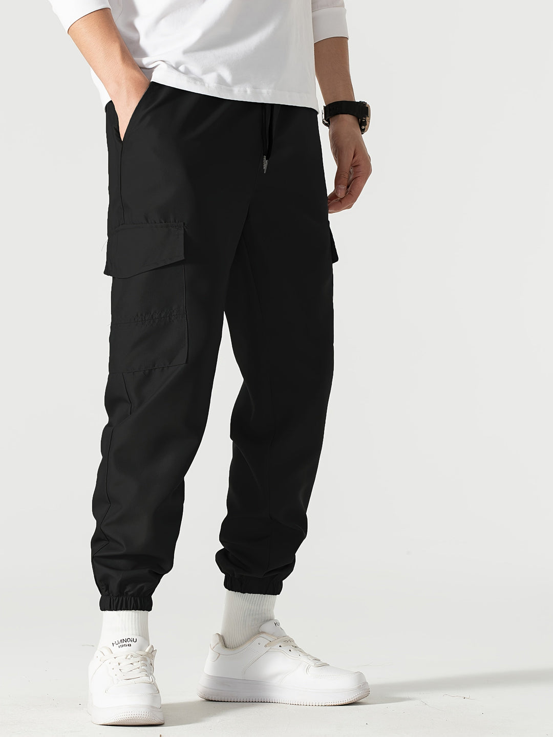 Relaxed Cargo Joggers