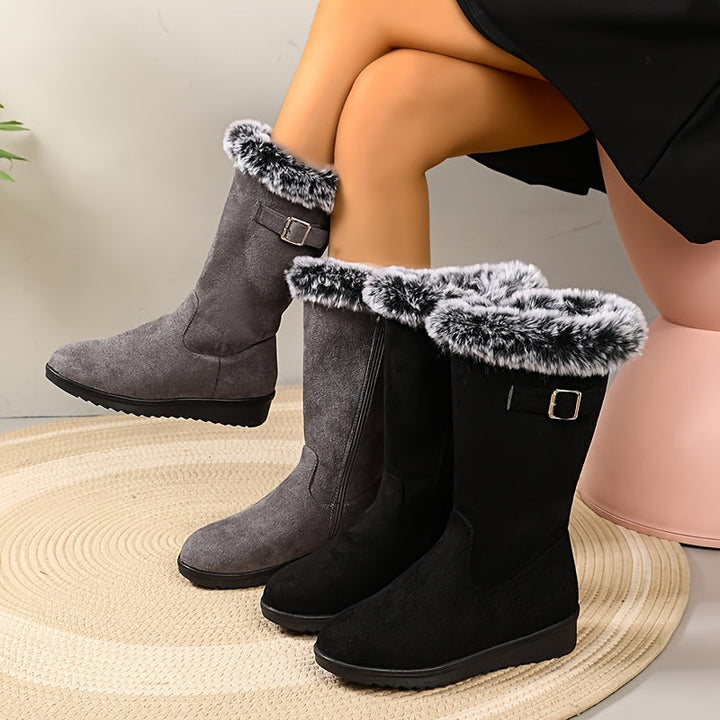 Cozy Fur-Trimmed Winter Boots