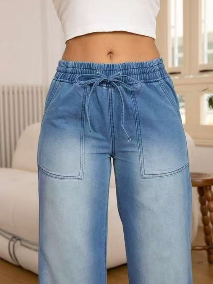 Relaxed Wide-Leg Jeans