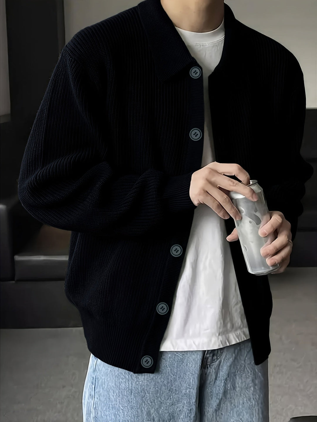 Relaxed Collared Cardigan