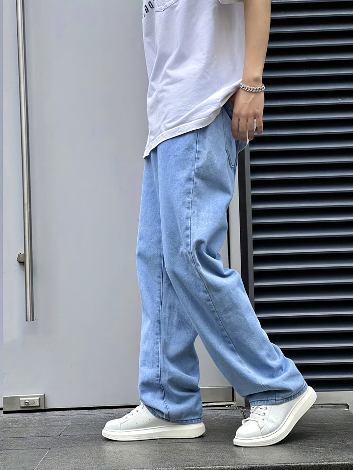 Relaxed Wide-Leg Jeans
