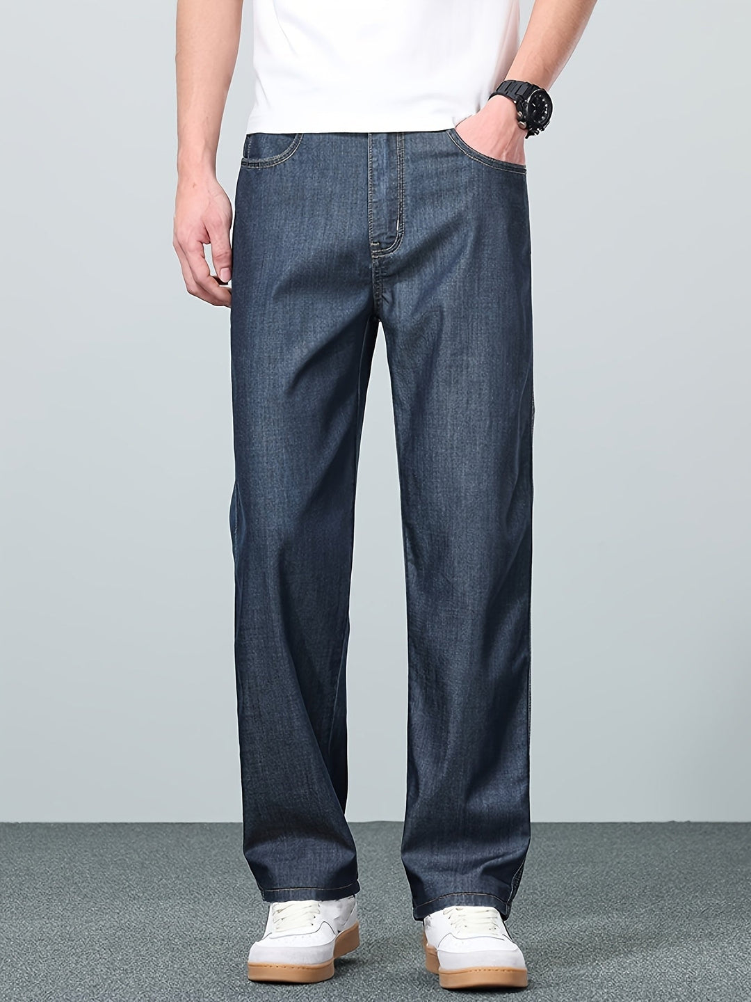 Relaxed Straight-Leg Jeans