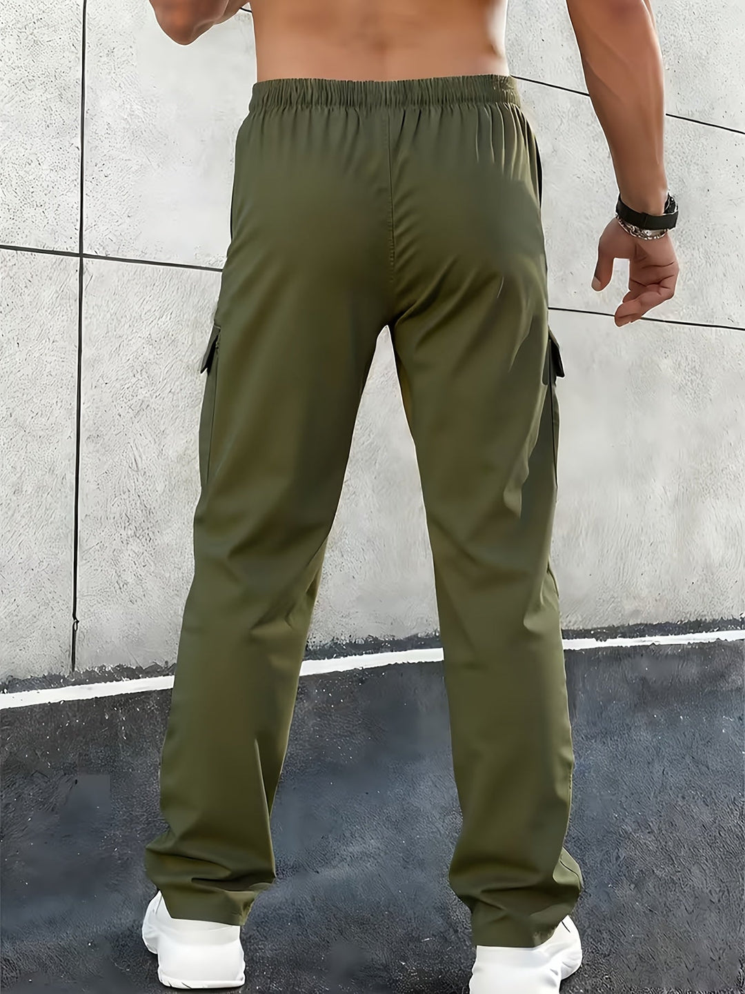 Relaxed Multi-Pocket Cargo Pants