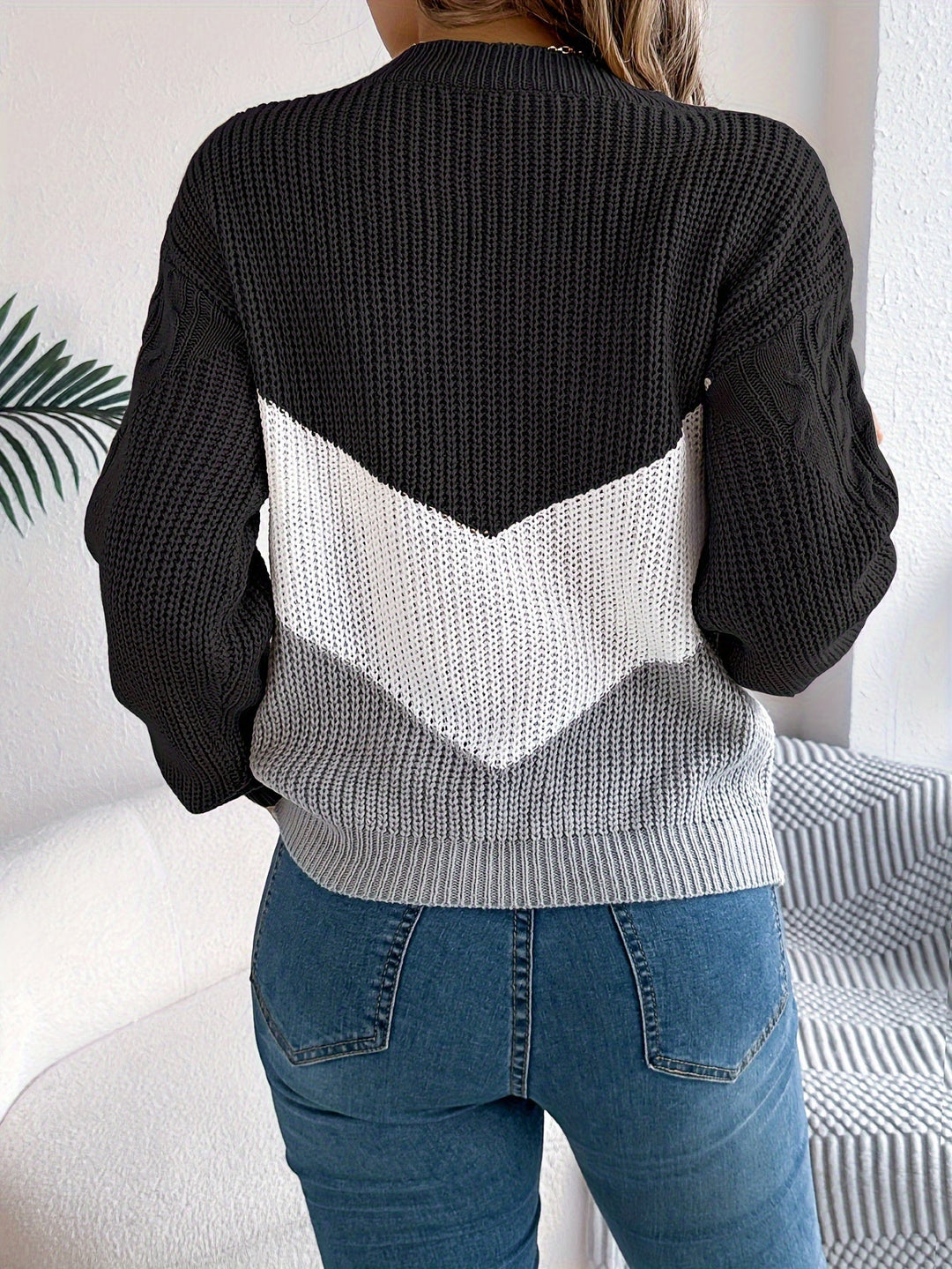 Color-Block Round Neck Sweater