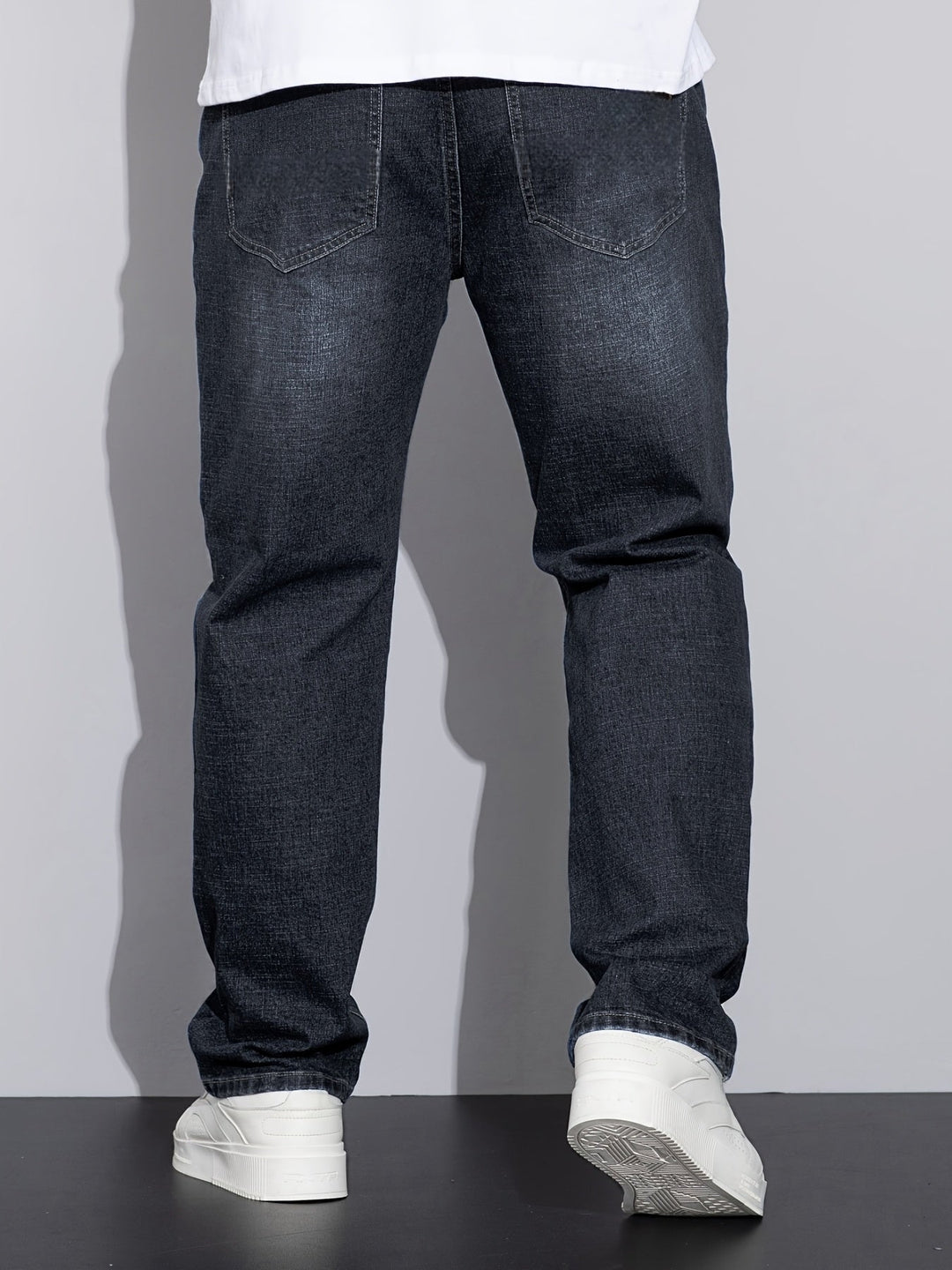 Straight-Leg Everyday Jeans