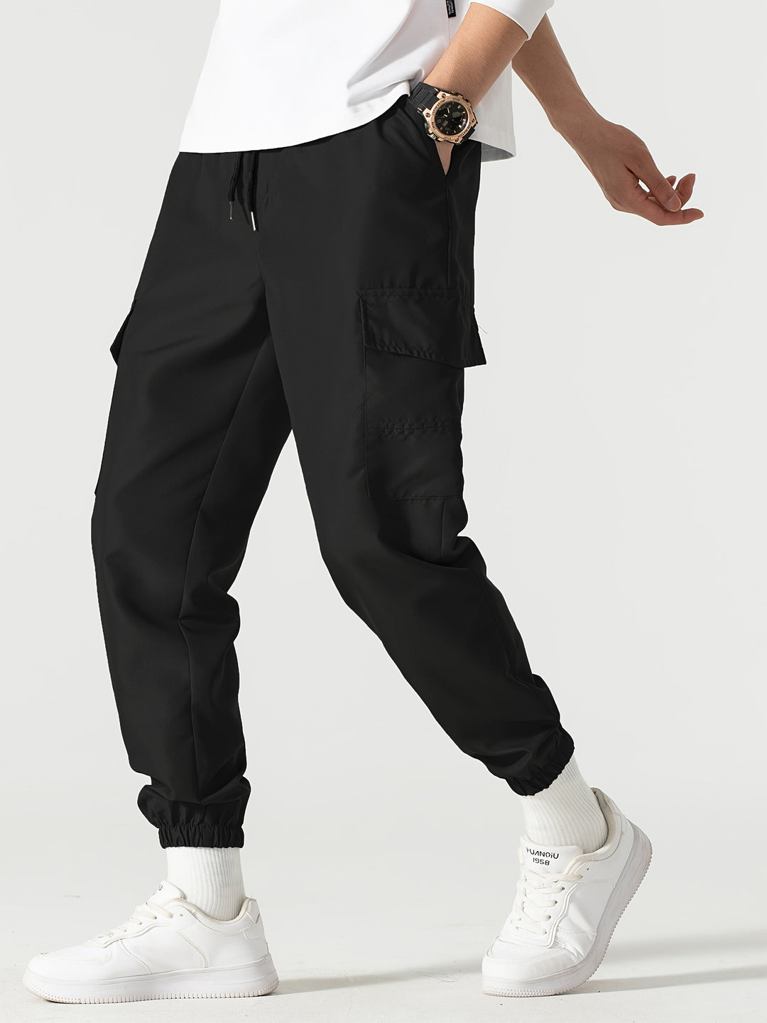 Relaxed Cargo Joggers