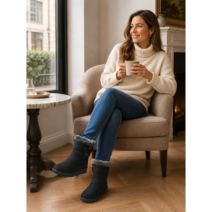 Cozy Fur-Trimmed Winter Snow Boots