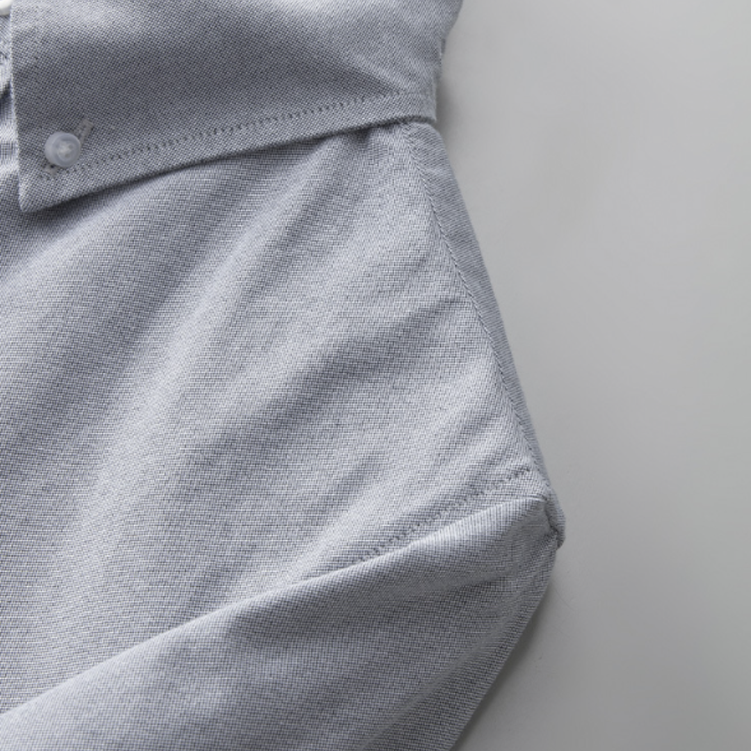 Men’s Long Sleeve Zip-Up Shirt with Sleeve Stripe